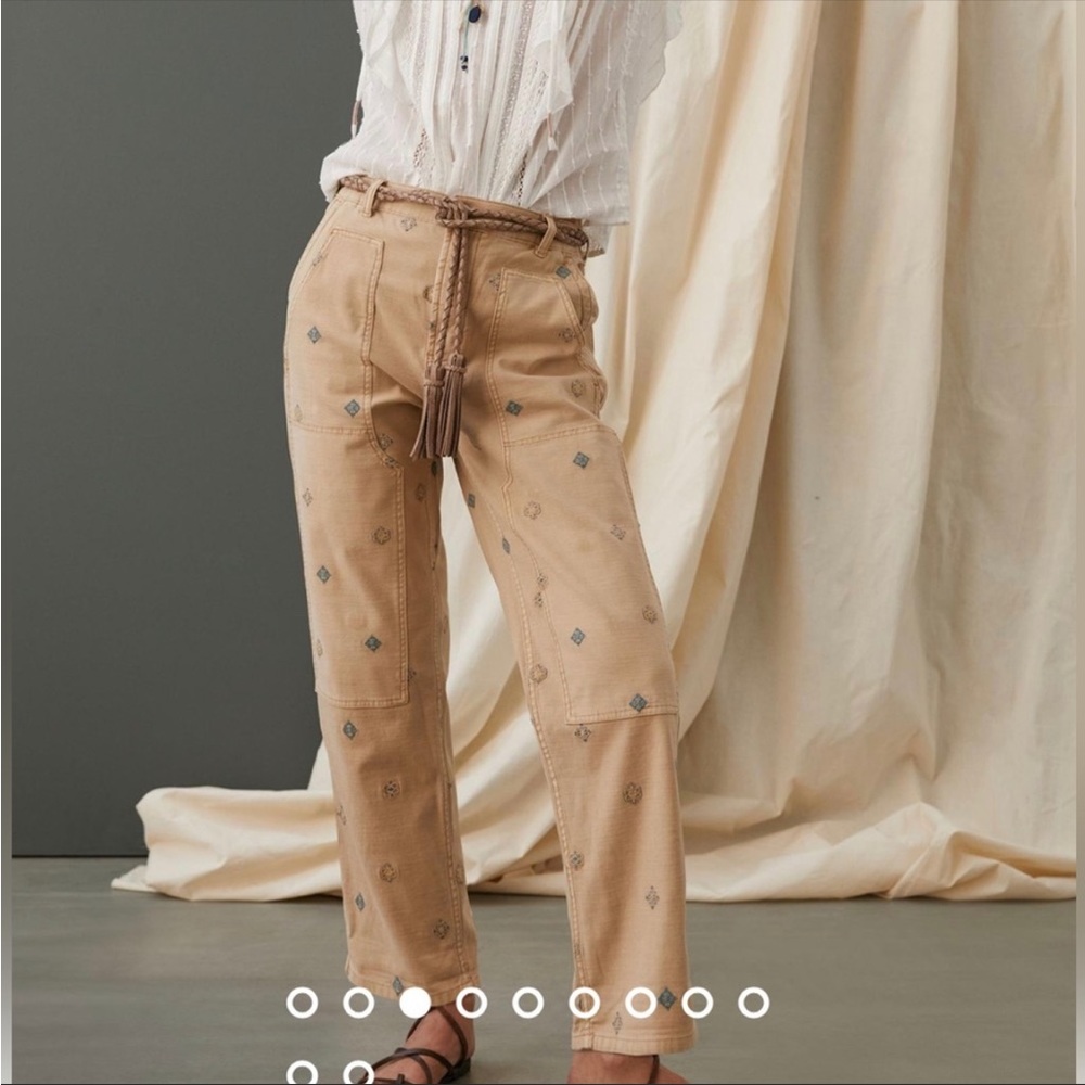 Anthropologie 30 Pilcro Roamer Pants neutral motif bohemian embroidered